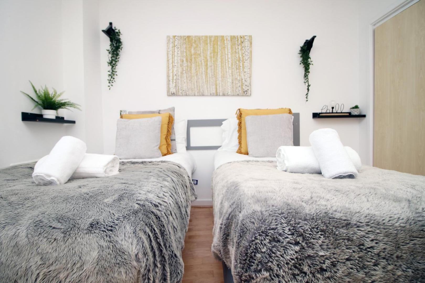 Centrally Located Spacious 2Br | Cohost Partners كارديف المظهر الخارجي الصورة
